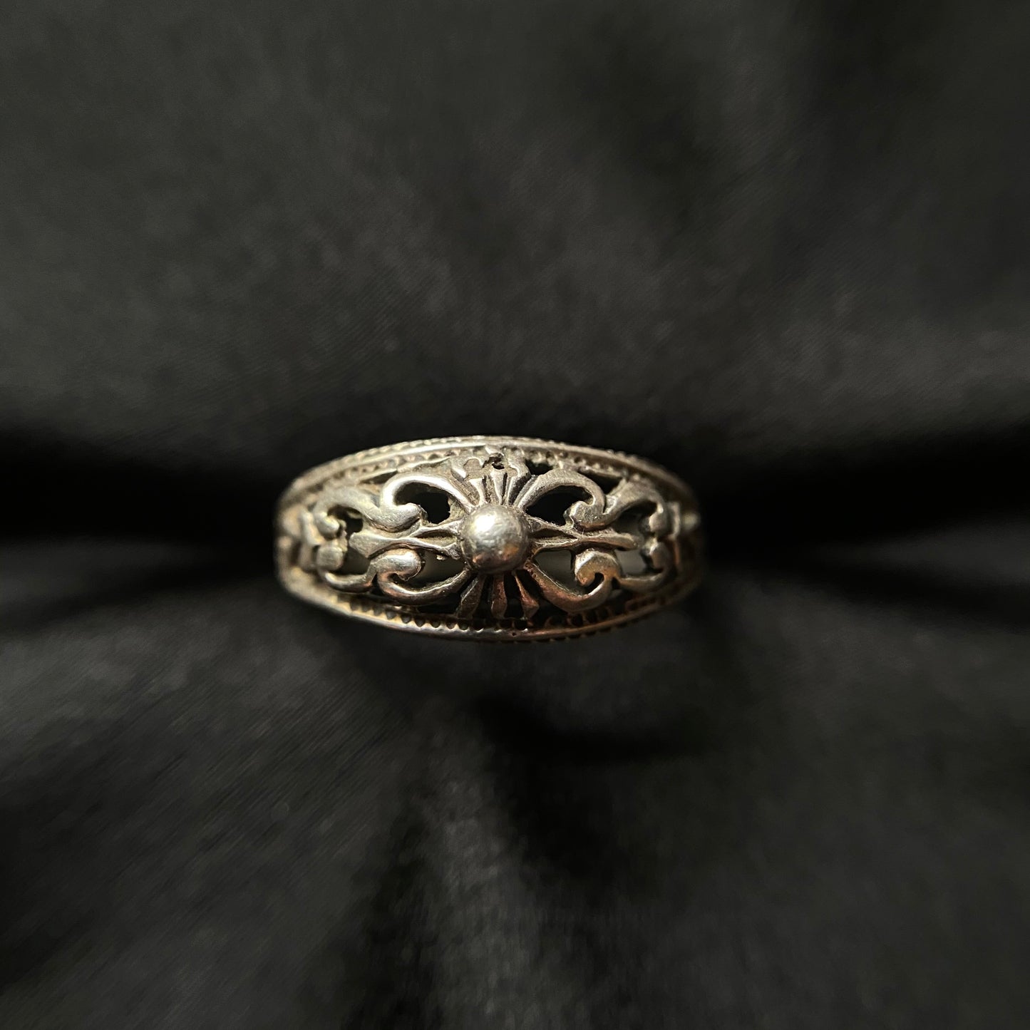 Classical Silver Ring