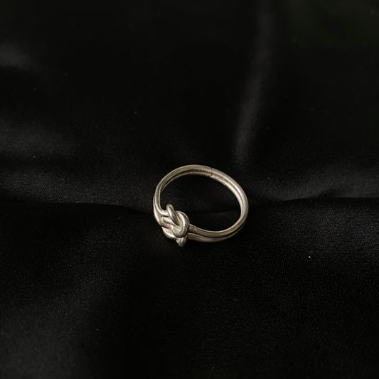 Square Knot Silver Ring