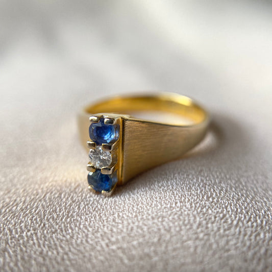 Art Deco Sapphire & Diamond Ring