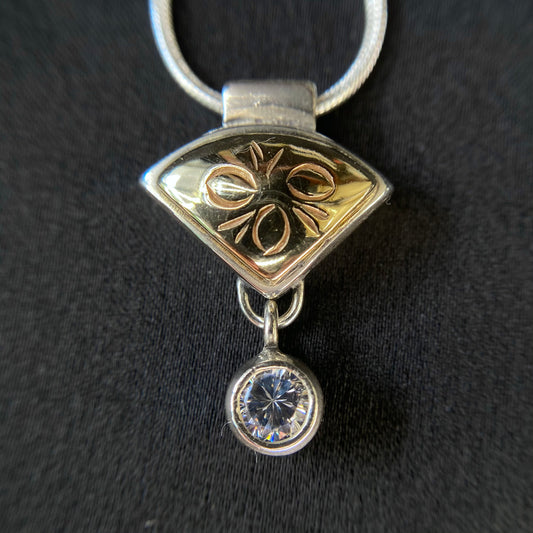 Balinese Slice & Gem Drop Necklace