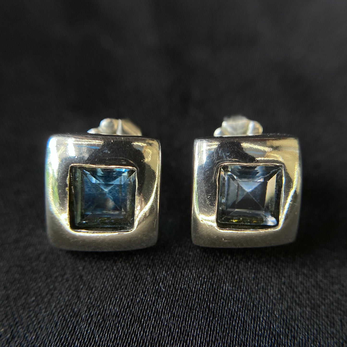 Modern Small Earring