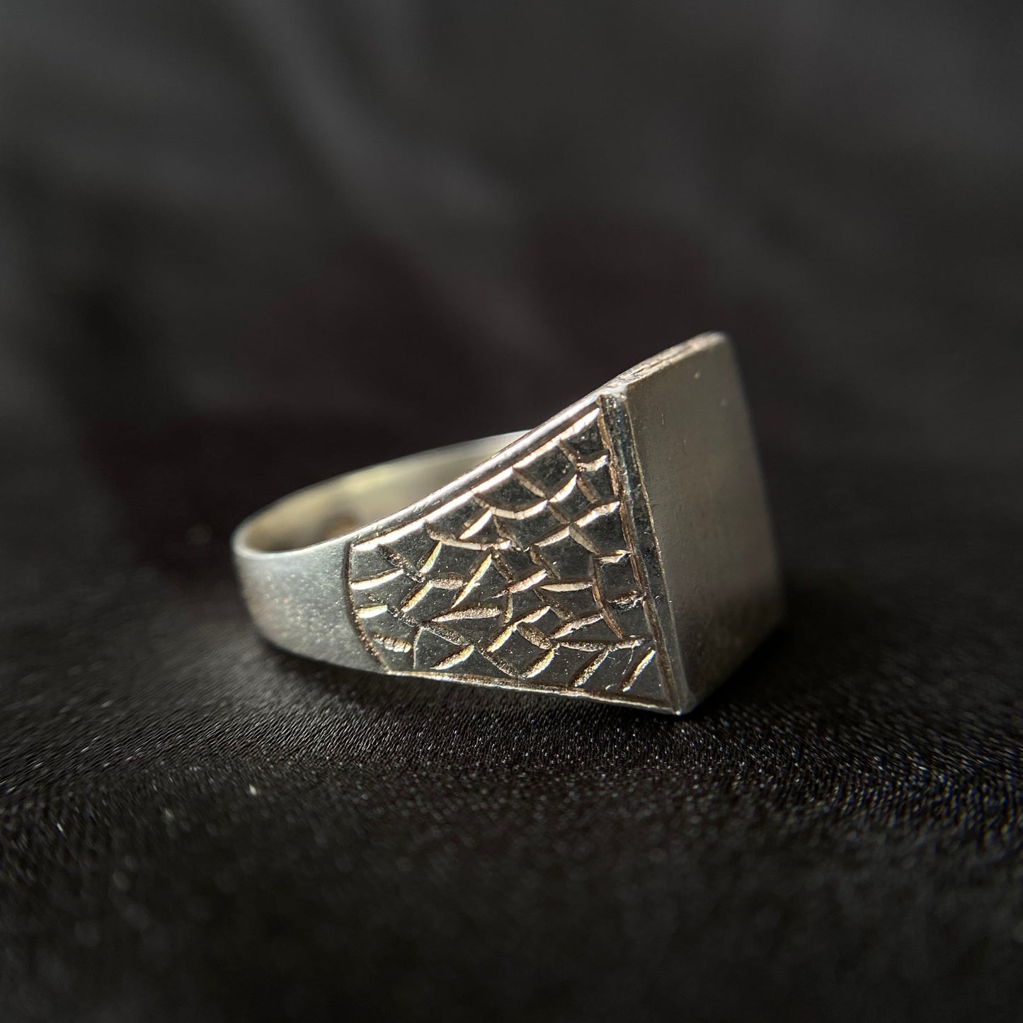 Cobblestone Signet Silver Ring