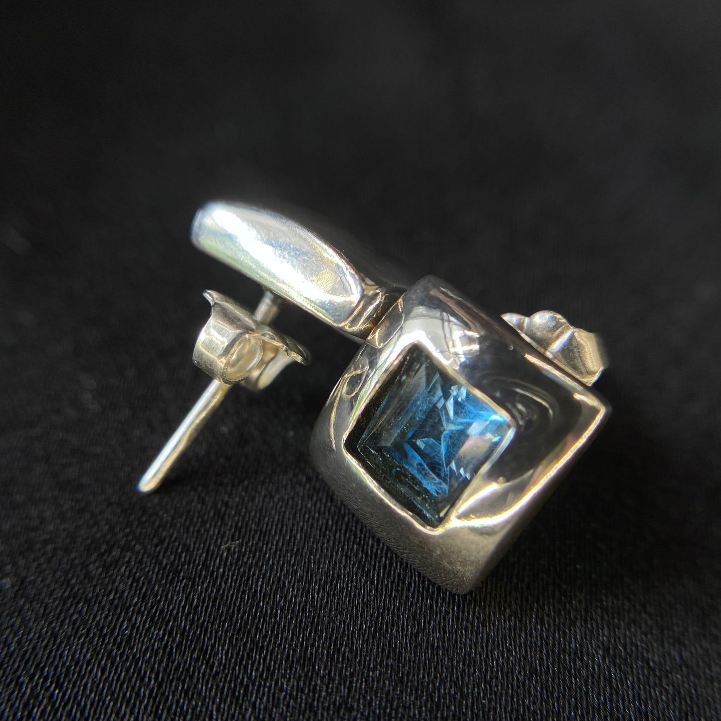 Modern Small Earring