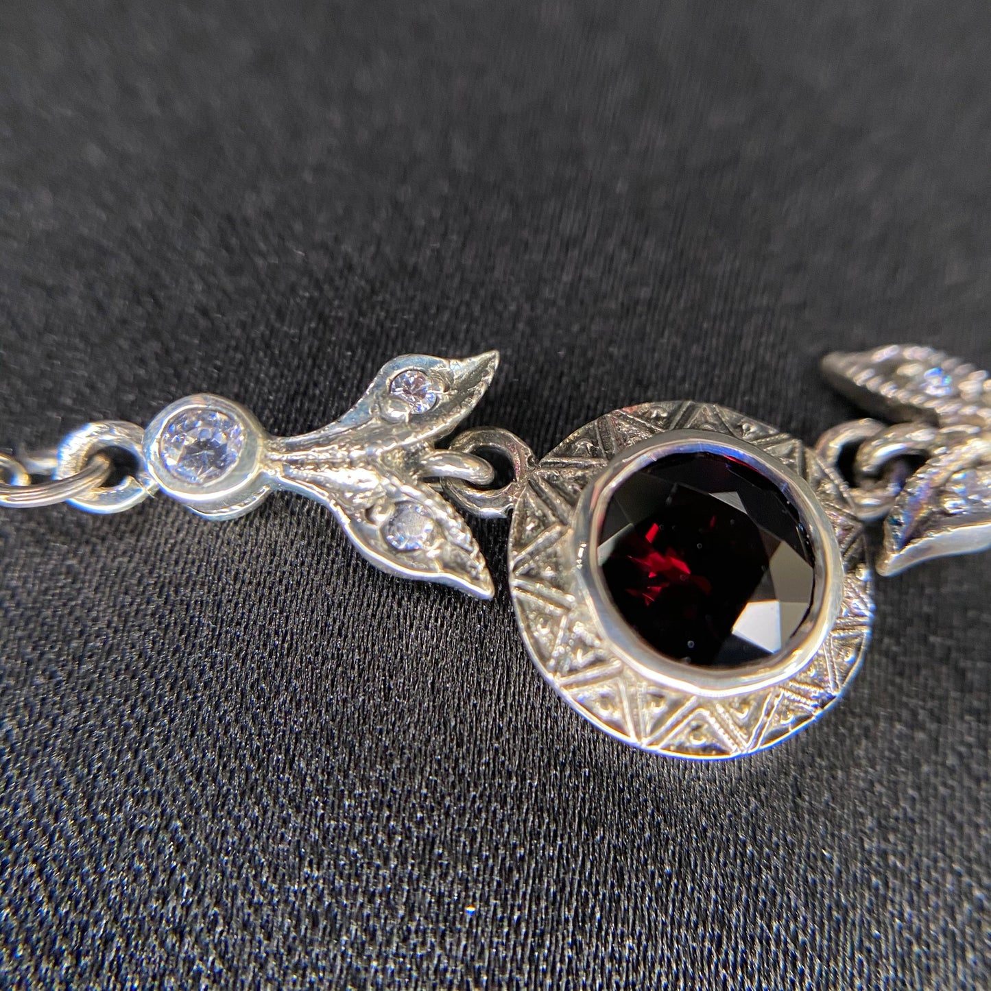 Gem on Wings Necklace